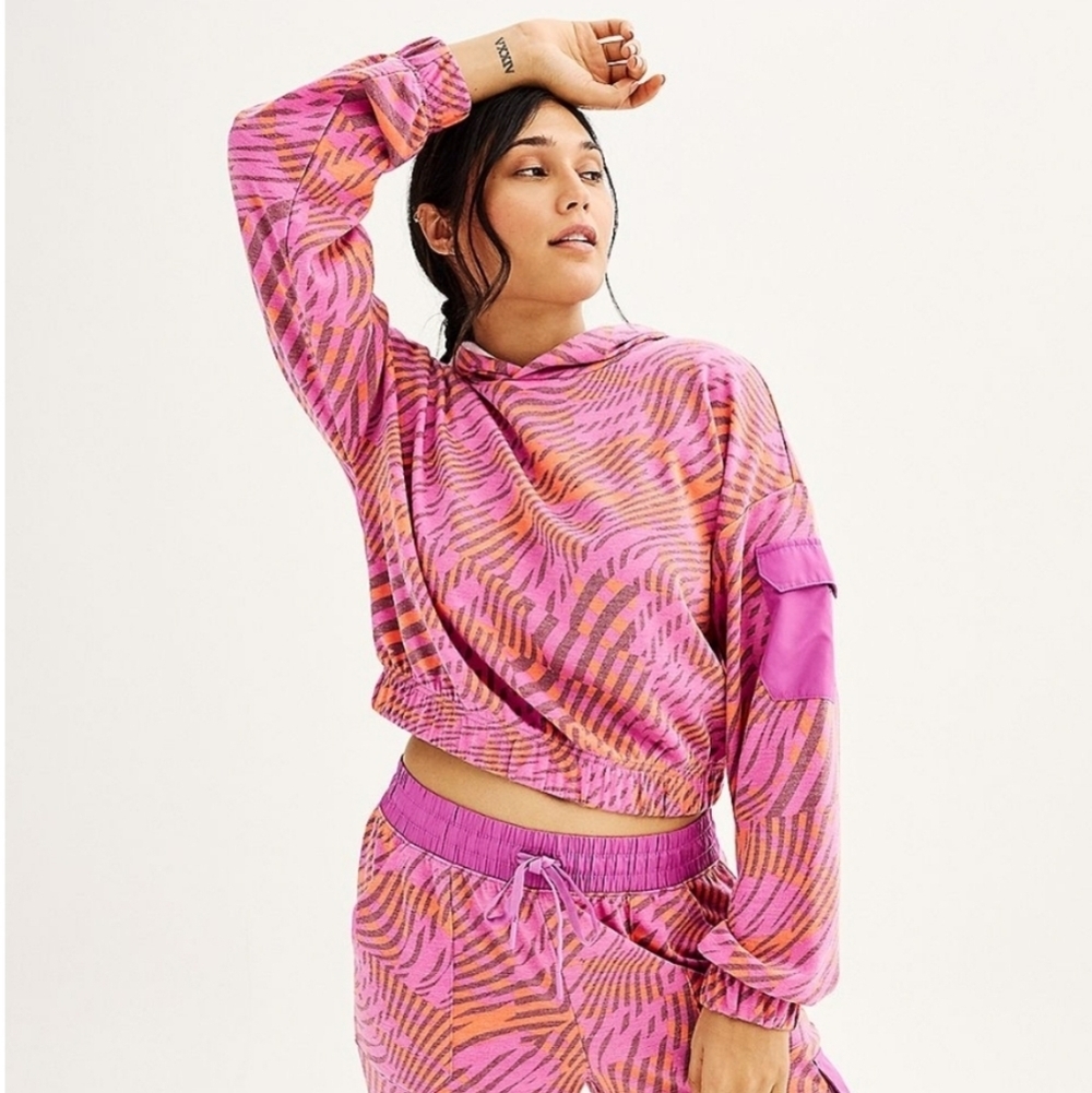 tek gear Pink and Orange Print Hoodie Size XS